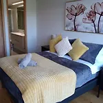 1D1B Estacionamiento Y Terraza En Puertovaras 2Pax Servicio Hom
