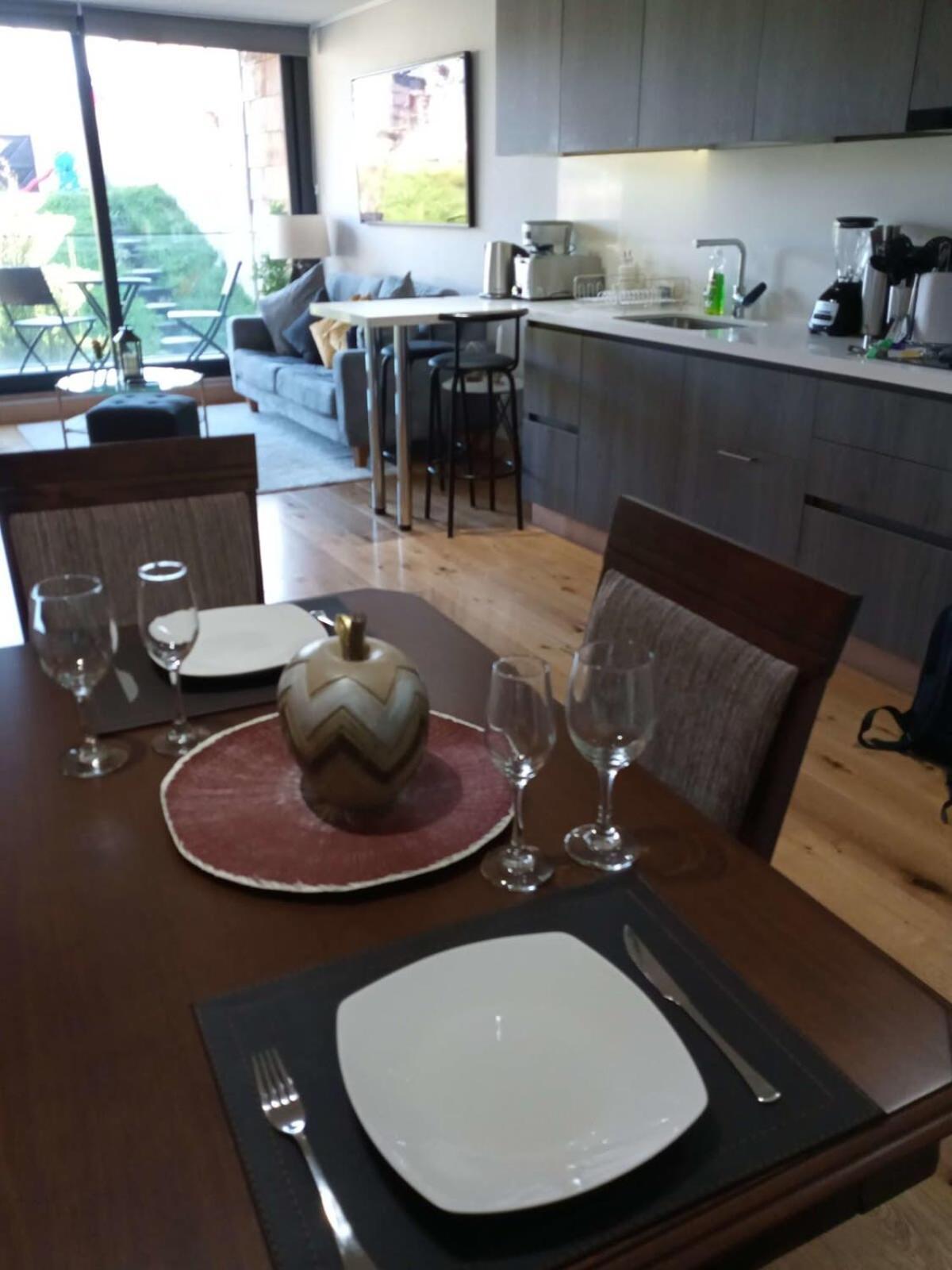 Apartamento 1d1b Estacionamiento Y Terraza En Puertovaras 2pax Servicio Hom Puerto Varas